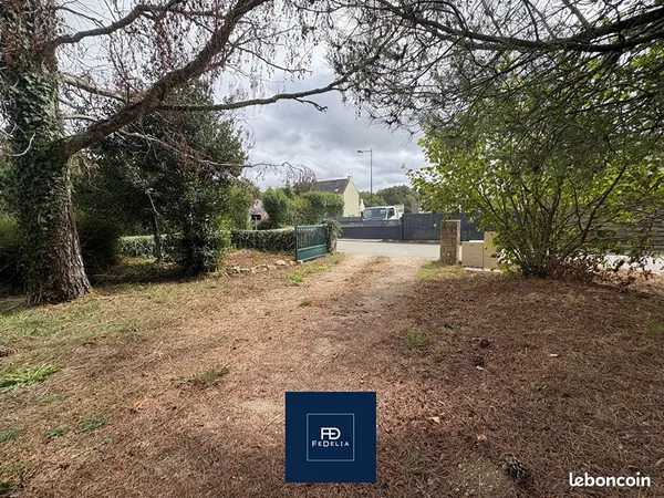 Terrain 399 m² BRECH