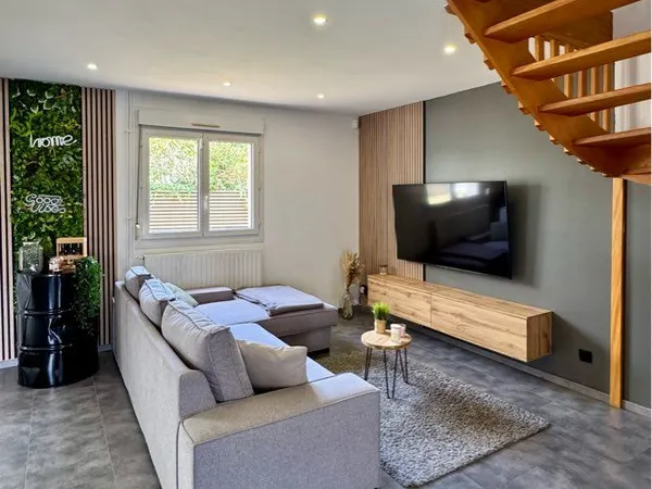 Maison rénovée 105 m² - 3 chambres - Jardin, pergola, garage - Dieuze