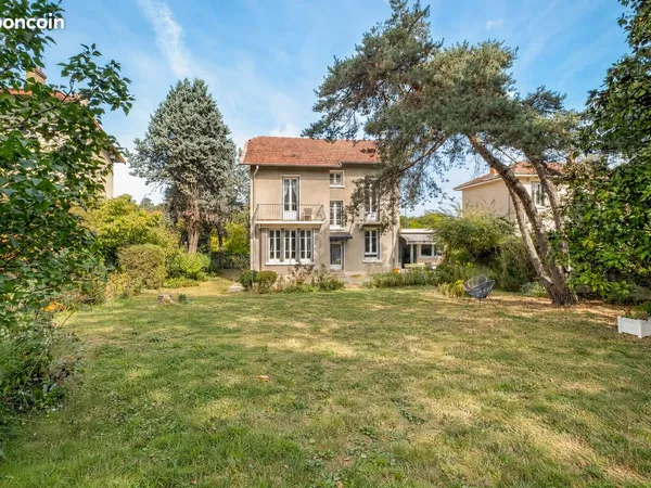 TASSIN HORLOGE - Maison de charme 7 pièces - 207m²