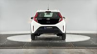 Toyota Aygo X 1.0 VVT-i 72ch Dynamic MY23 — photo 6
