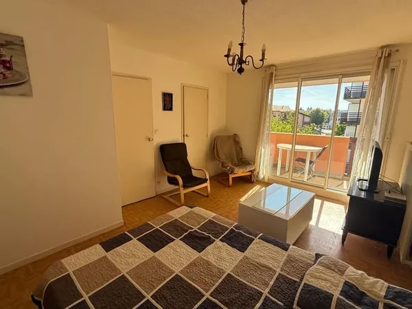 Studio 1 pièce 35 m²