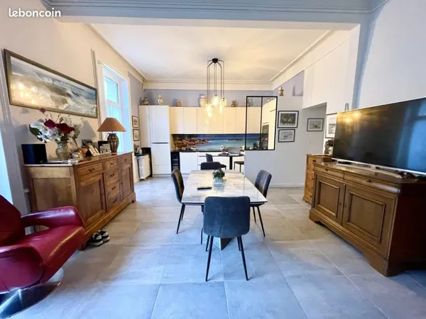 Appartement 5 pièces 102 m²