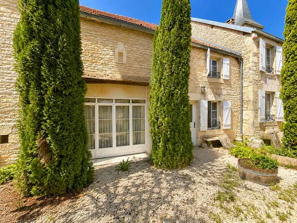 À vendre ? Maison de village de caractère de 300 m² à Villiers-sur-Suize