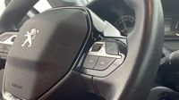 Peugeot 208 1.2 PureTech 100ch S&S Style — photo 17