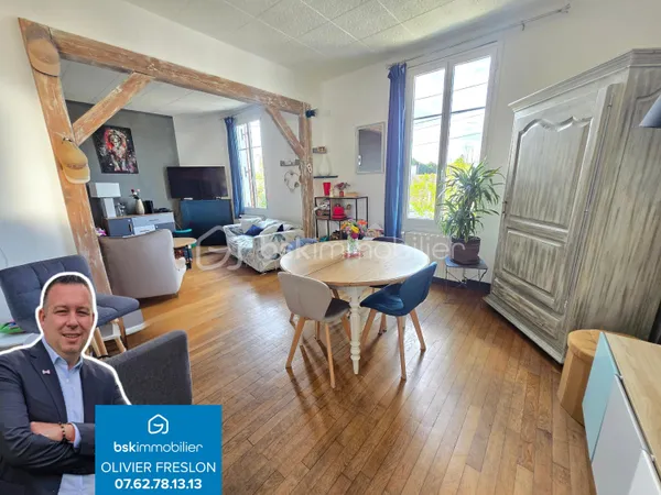 Studio 3 pièces 95 m²
