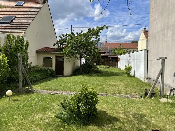Terrain en individuel 280 m²
