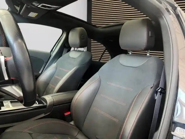 Mercedes Classe A 200 d berline amg line — photo 10