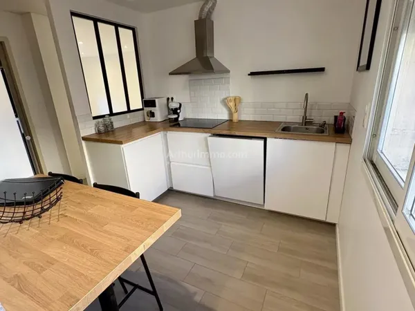 Appartement meublé en RDC