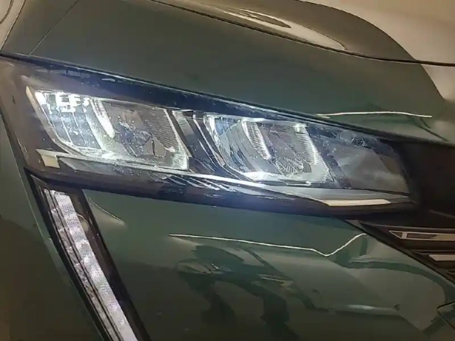 Peugeot 308 sw puretech 130ch s&amp;s eat8 — photo 16