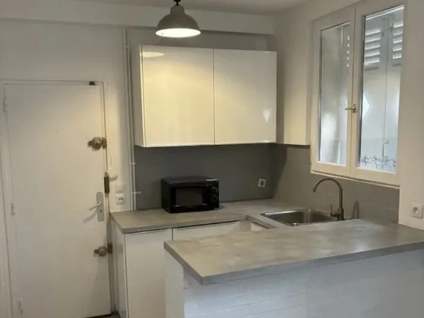Appartement 1 pièce - 20,08 m² - Quartier recherché Paris 12e