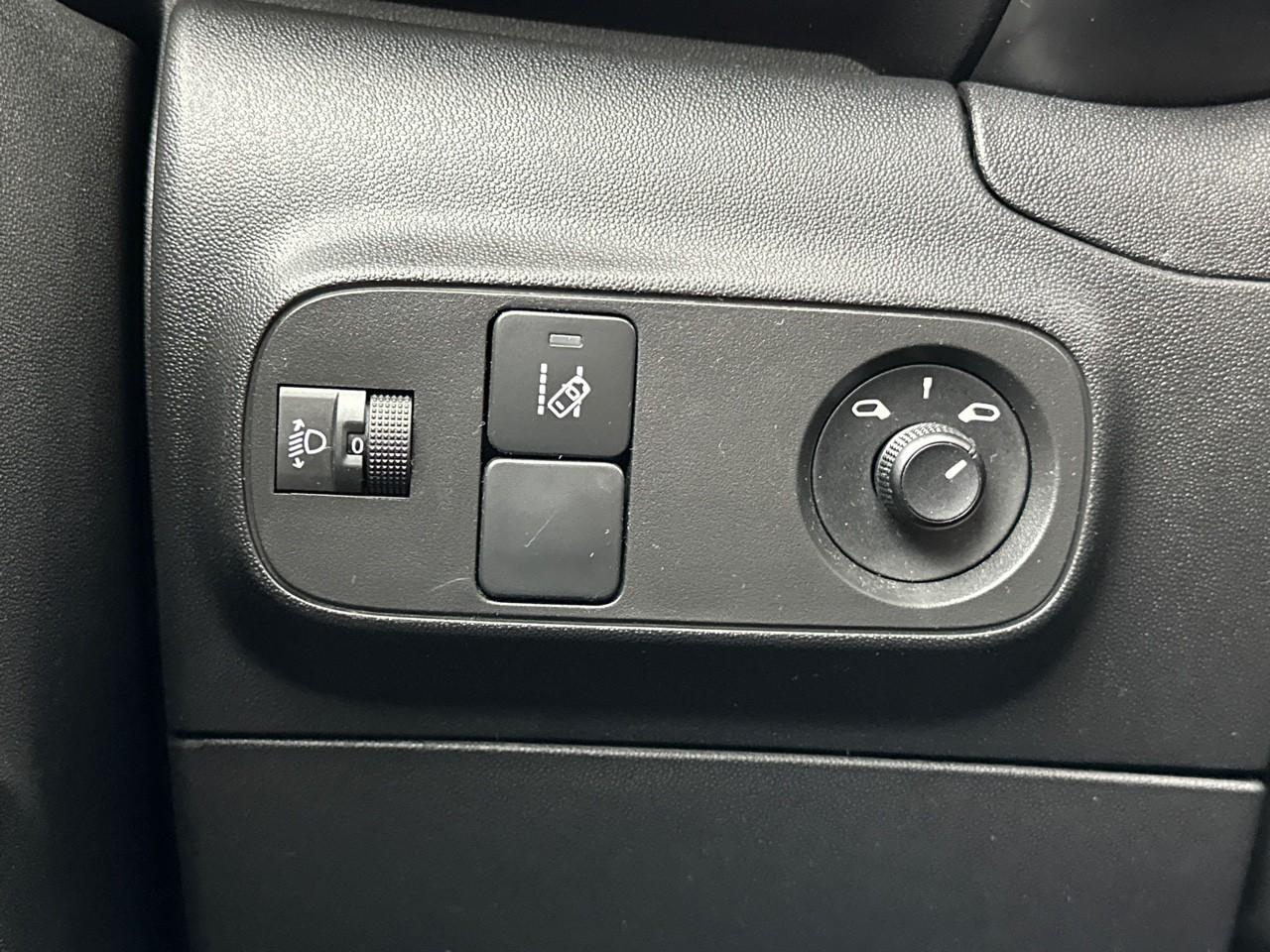 Citroën C3 puretech 83 ch bvm5 you — photo 16