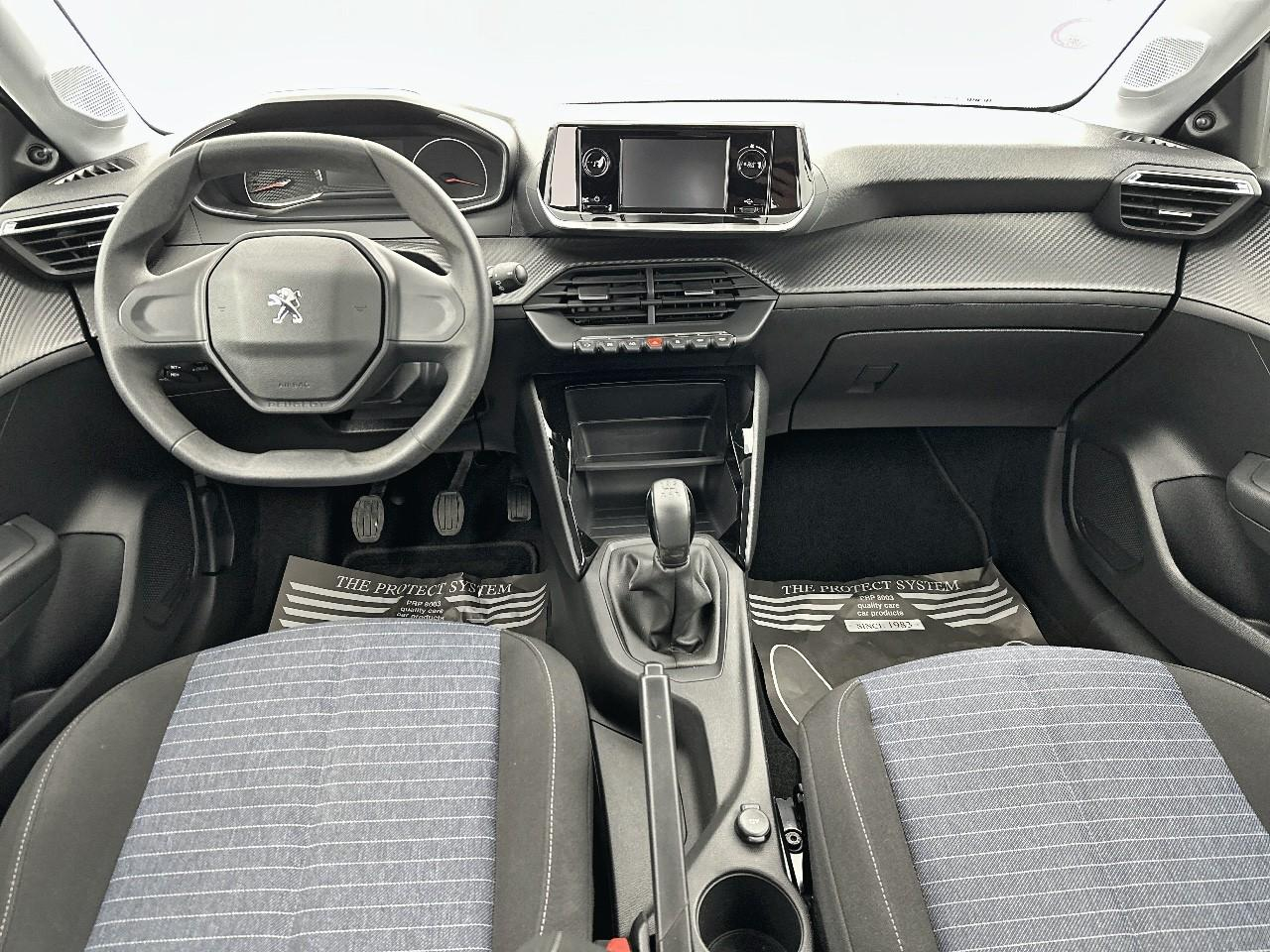 Peugeot 208 puretech 75 s&s bvm5 like — photo 11