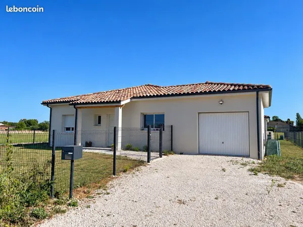 Maison individuelle 100 m² - 3 chambres - terrain 550 m² - Valence d'Agen