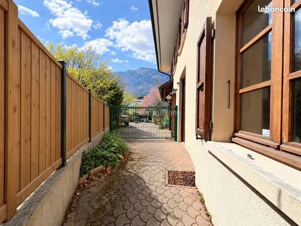 Maison de village 4 pièces 99 m²