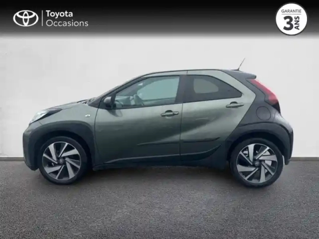 Toyota Aygo X 1.0 vvt-i 72ch collection — photo 3