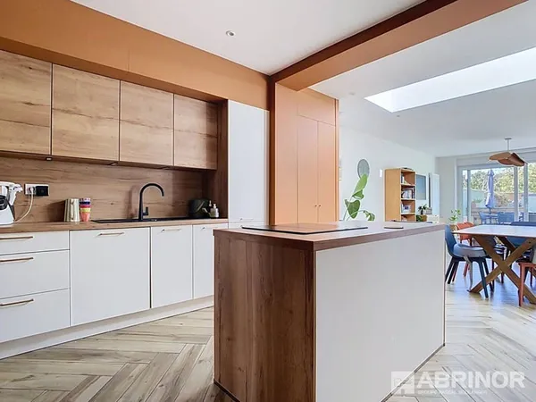 Maison 5 pièces 130 m²