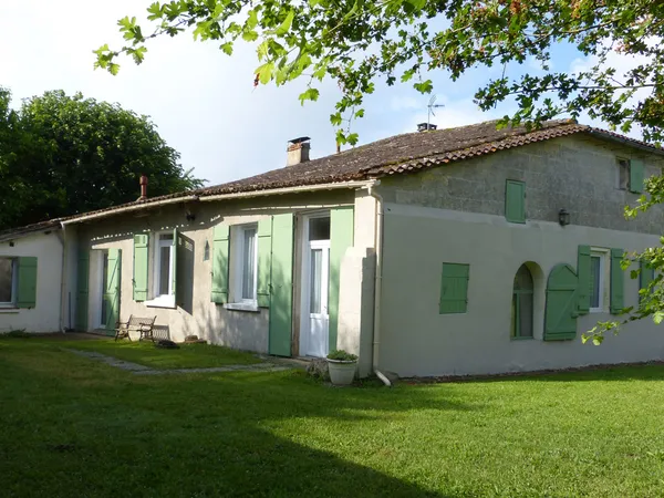 Vends maison - 260m²