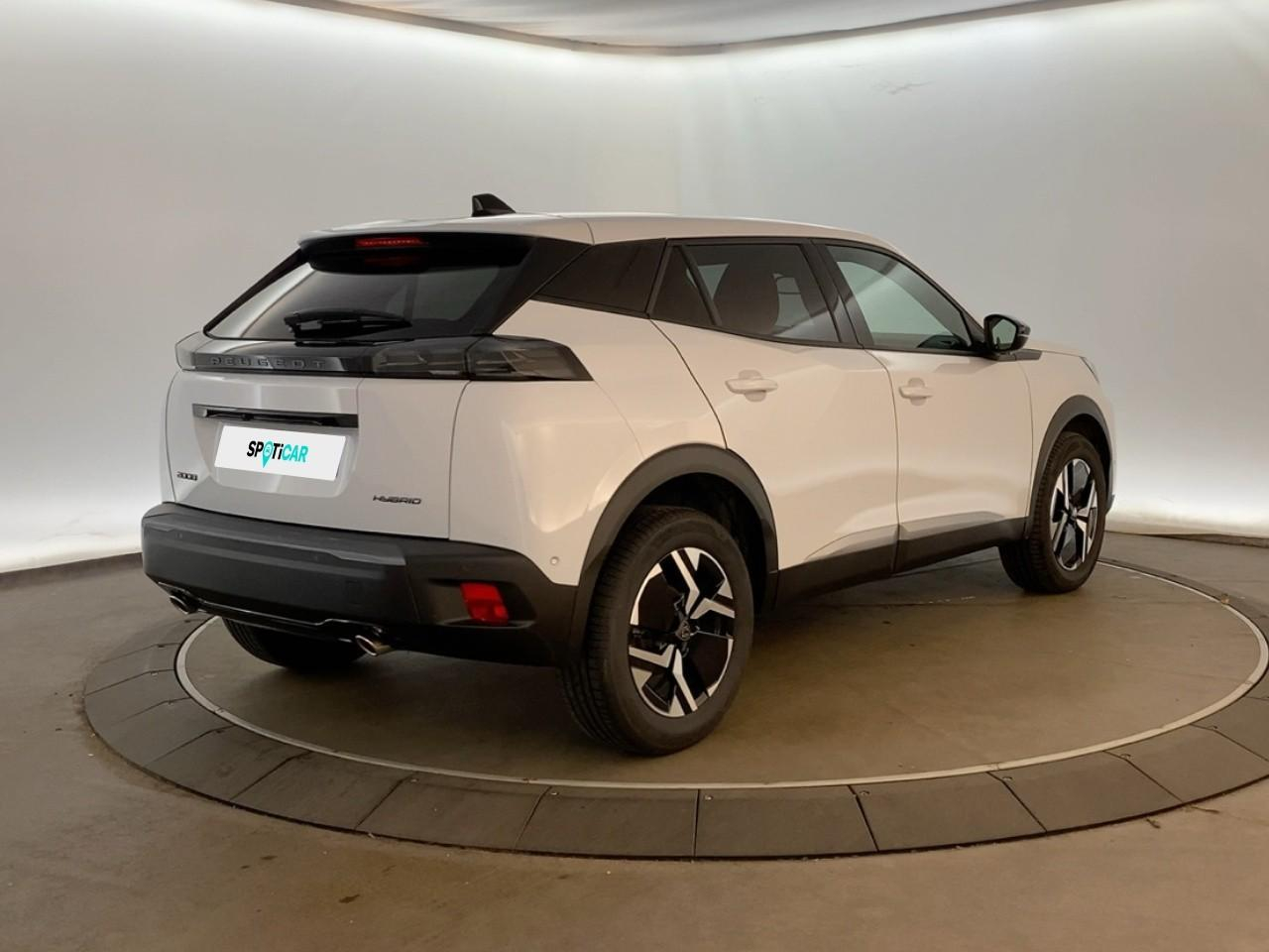Peugeot 2008 hybrid 145 ch e-dcs6 allure — photo 7