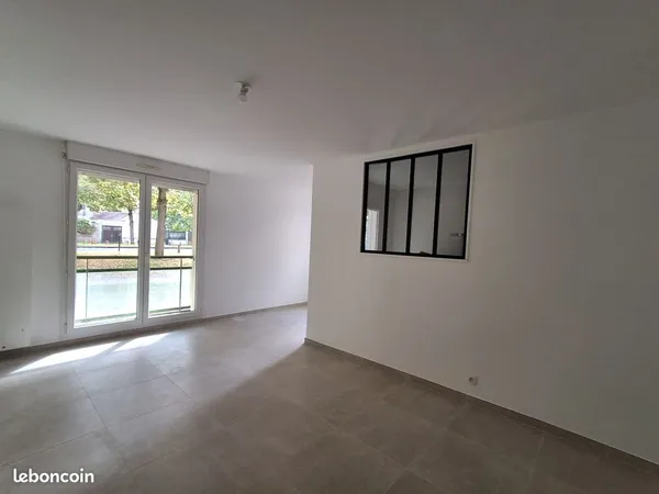 Appartement rénové avenue Georges Clémenceau