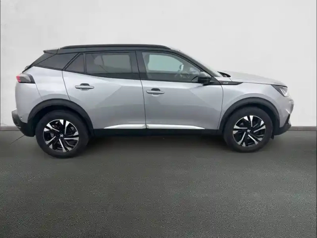 Peugeot 2008 puretech 130 s&amp;s eat8 — photo 4