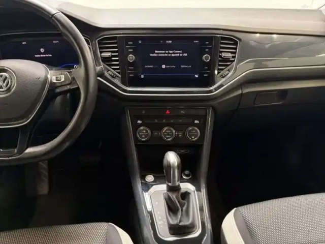 Volkswagen T-Roc 1.5 tsi 150 evo start/stop dsg7 carat — photo 10