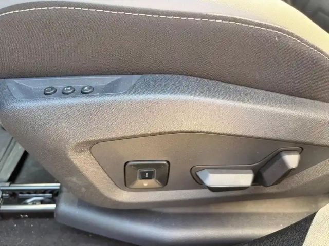 Jeep Compass 1.6 turbo t4 225ch e-hybrid plug-in summit bvr7 — photo 13