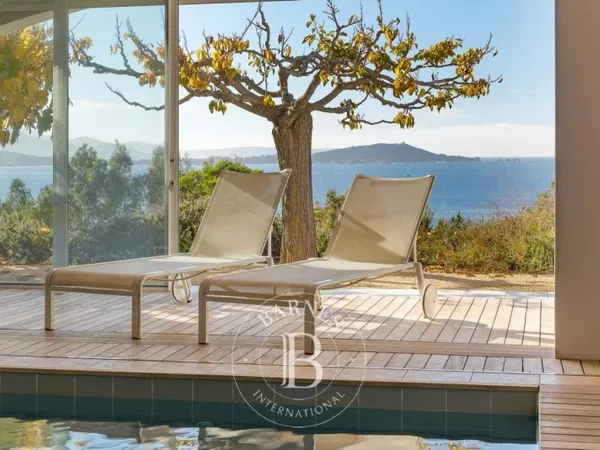 Porticcio rive sud Ajaccio, , Villa, 5 chambres, piscine, bord d