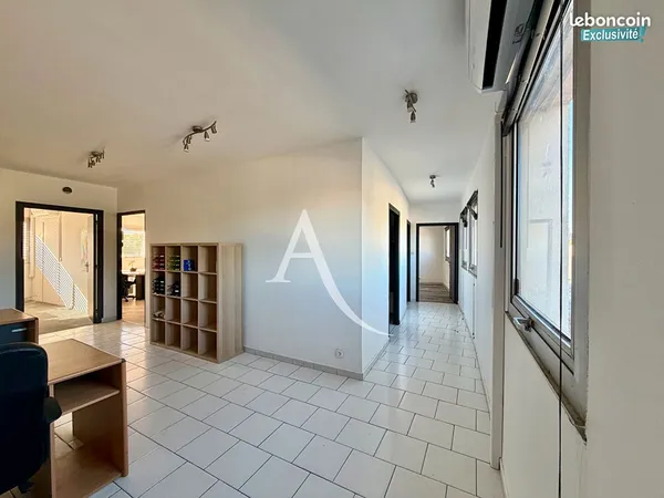 Bureaux 110 m² LATTES
