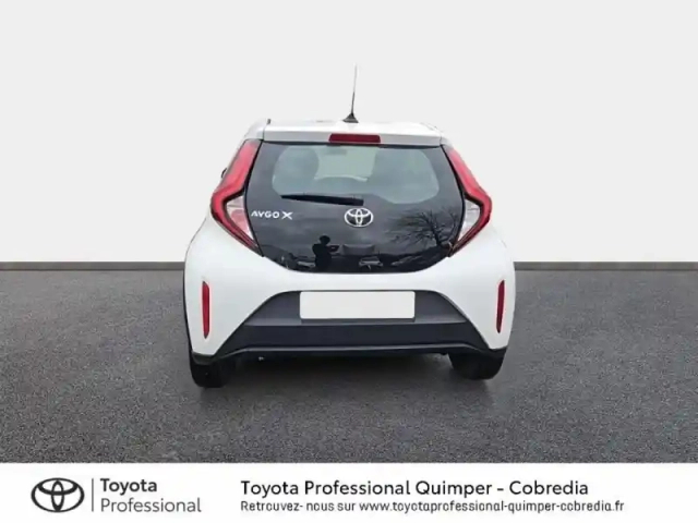 Toyota Aygo X 1.0 vvt-i 72ch dynamic my23 — photo 4