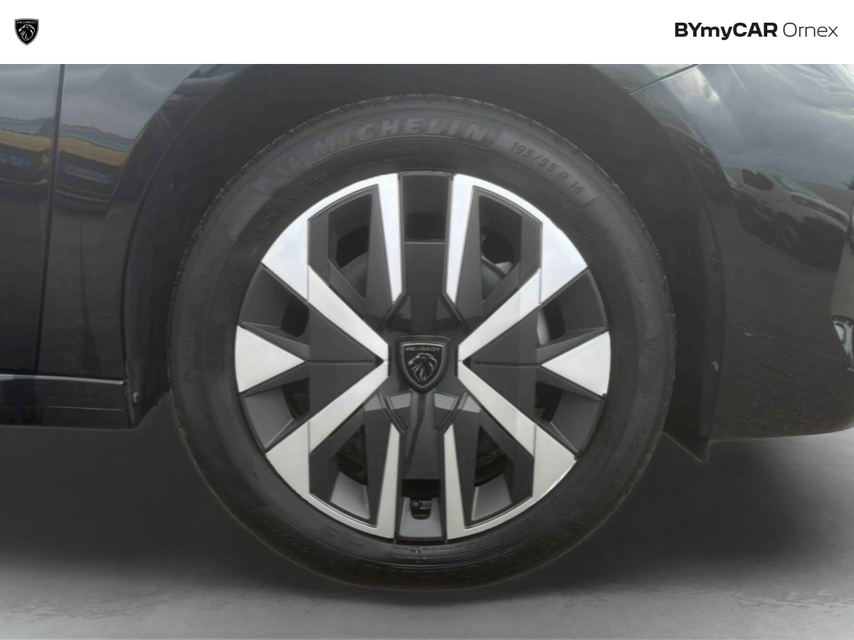 Peugeot 208 Hybrid 110 ch e-DCS6 — photo 17