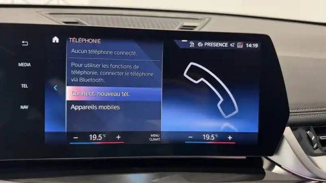 Bmw X1 i xdrive30 — photo 35