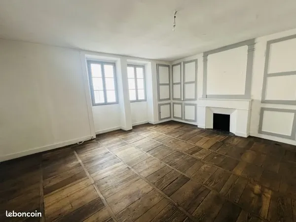 Maison 3 pièces 146 m²