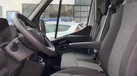 Renault Master F3500 L2H2 2.3 Blue dCi 135ch Confort Euro6 — photo 9