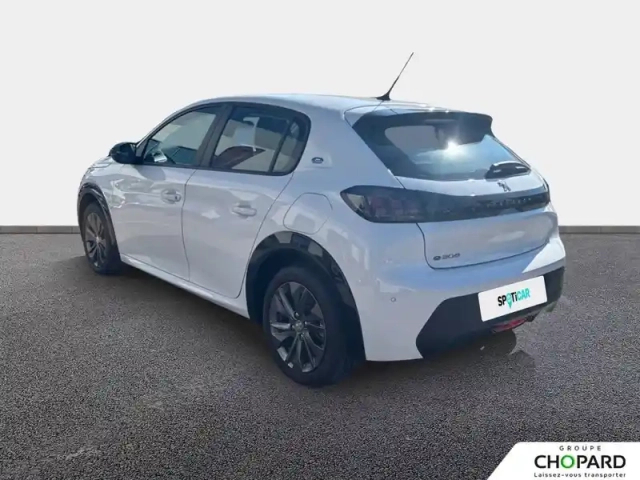 Peugeot 208 electrique 50 kwh 136 — photo 7