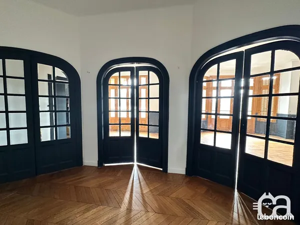 Appartement 5 pièces 164 m²