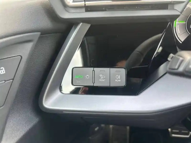 Audi A3 allstreet 40 tfsi e hybride rechargeable 204 s tronic 6 — photo 24