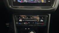 Volkswagen Tiguan 2.0 TDI 150ch R-Line Exclusive DSG7 — photo 26