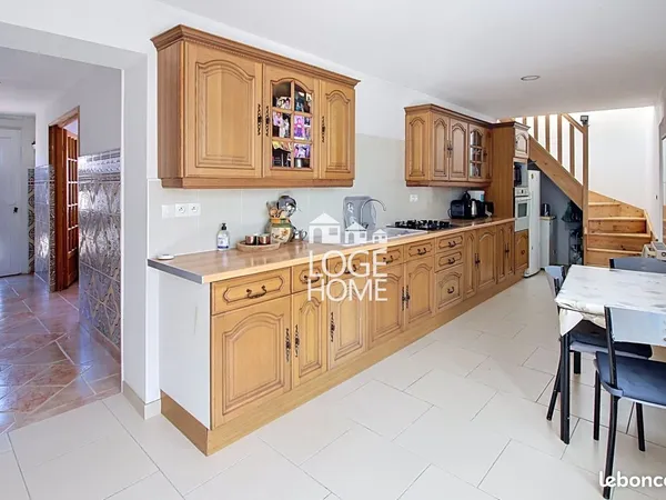 Maison 6 pièces 135 m²