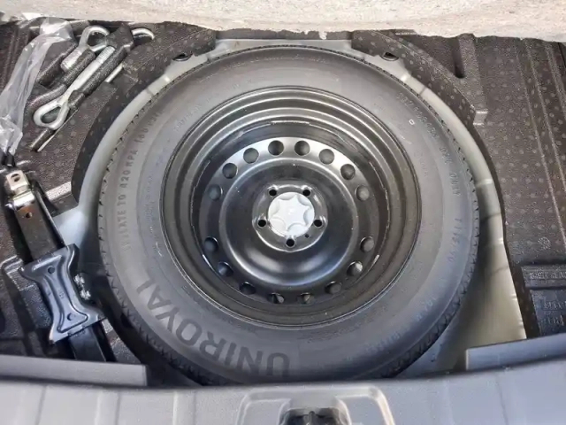 Nissan Qashqai 1.5 dci 115 dct — photo 21