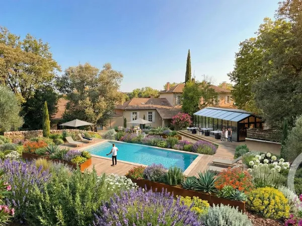 Maison 20 pièces 850 m²