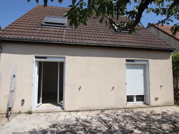 ORLEANS SUD, proche jardin des plantes, maison individuelle classée C de 100m2 avec jardin et garage