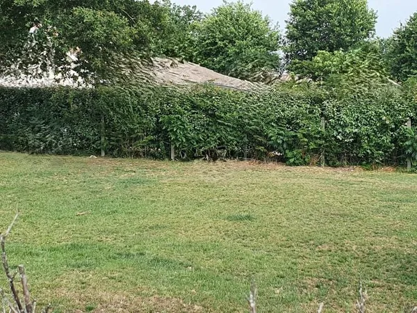 SANGUINET TERRAIN DE 470 M²