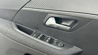 Peugeot 208 1.2 Hybrid 110ch Edition e-DCS6 — photo 19