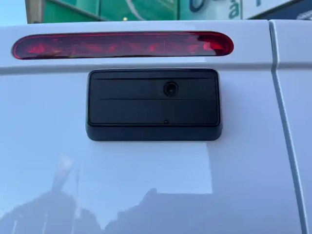 Fiat Scudo fg m 1.5 diesel 120ch pack premium connect — photo 13