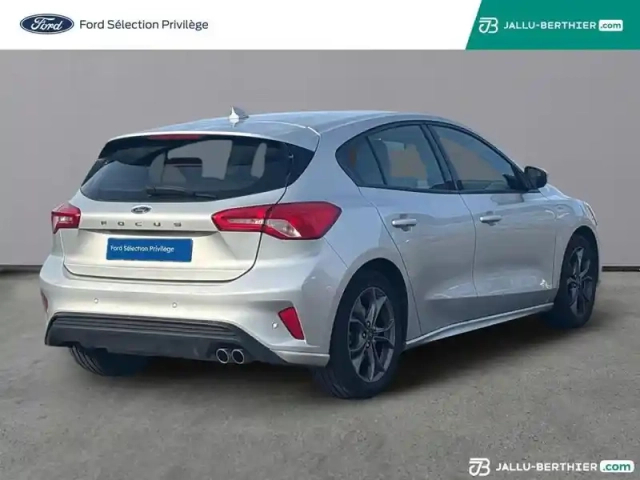 Ford Focus 1.0 ecoboost 125ch st-line 96g — photo 4