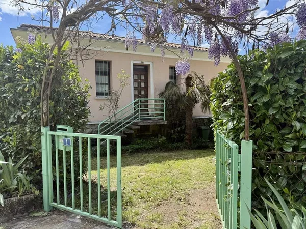 Charmante Petite Maison « Rose » des années 50 - Jardin arbo