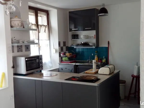 À LOUER - STUDIO DE 38 m² À SENONES