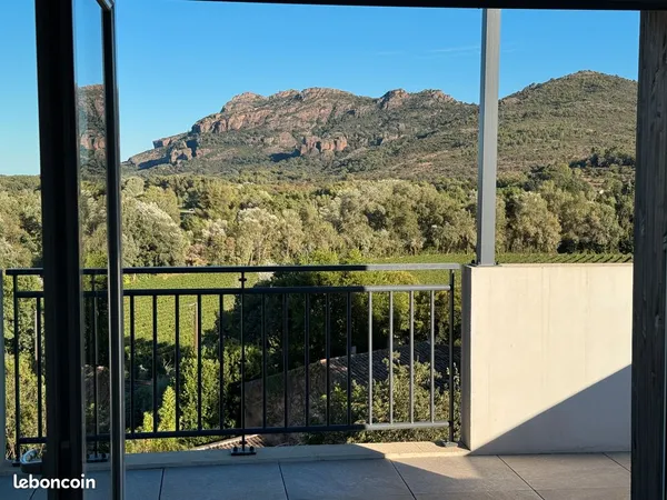 Appartement d'exception , avec magnifique vue et aucun vis à vis