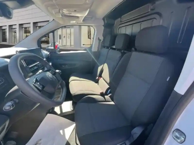 Citroën Berlingo van m diesel 100ch pack premium connect — photo 9