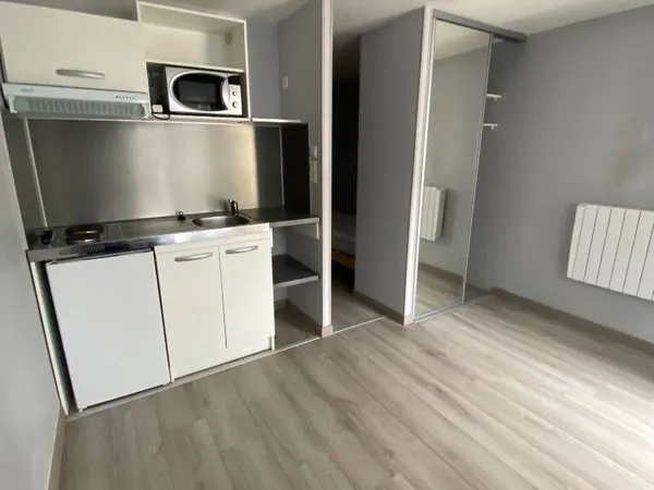Appartement 1 pièce 17 m²